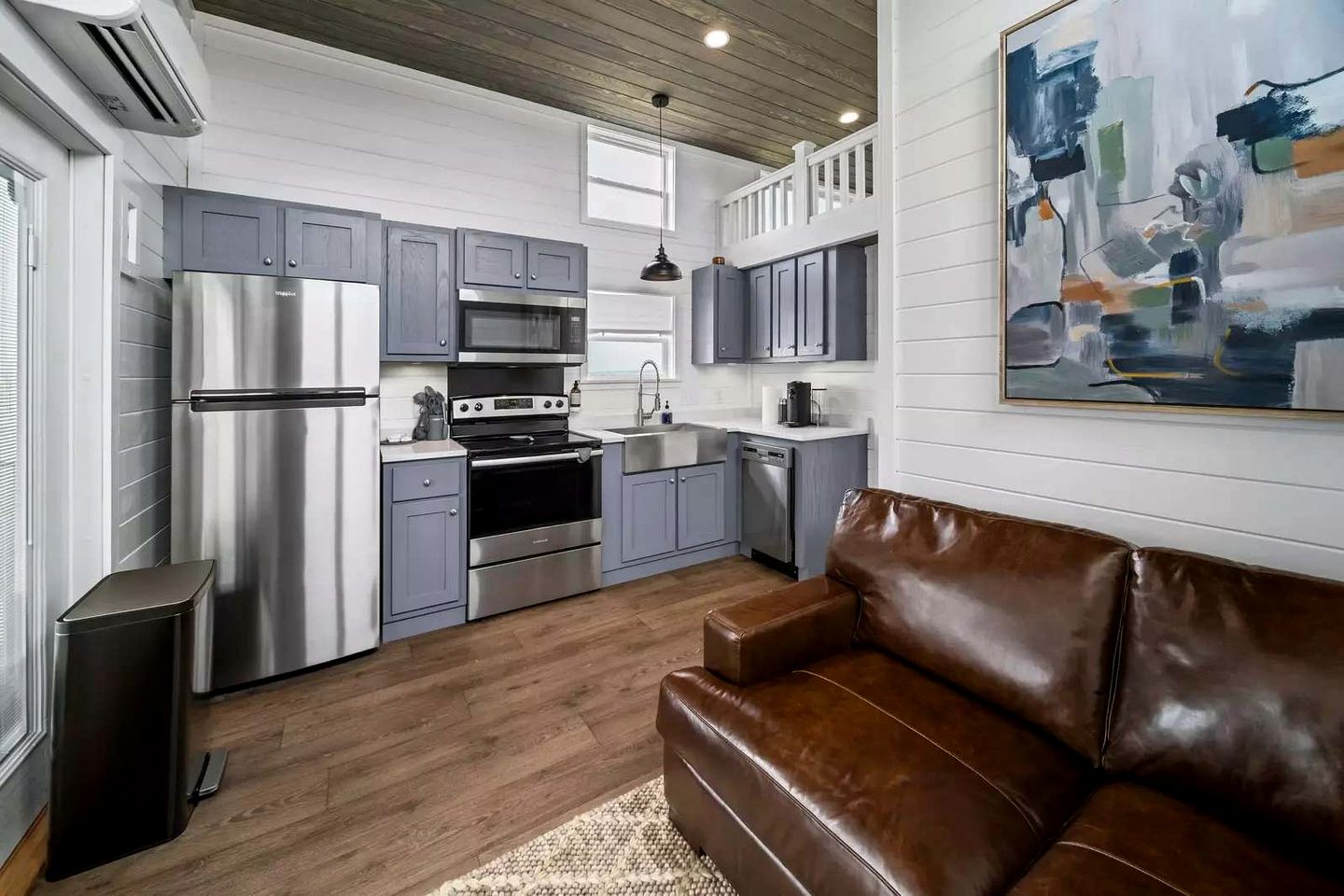 Scenic Tiny Home Retreat with Resort Amenities Near Fredericksburg, TX