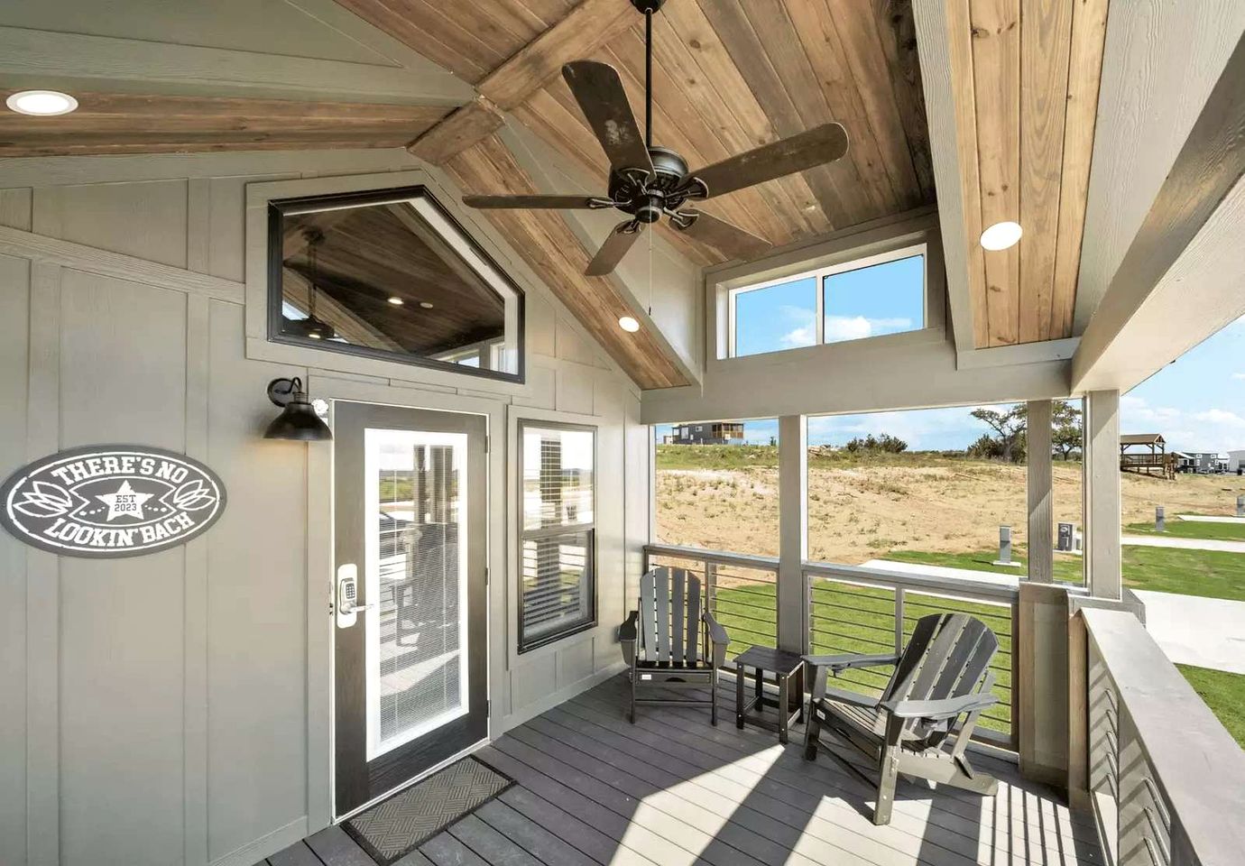 Refined Tiny Home Getaway with Resort Amenities Near Fredericksburg, TX