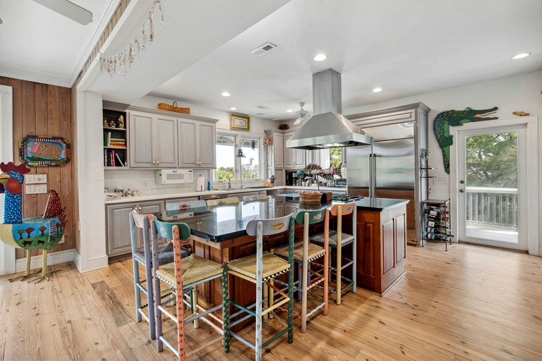 Beach Houses (United States of America, Georgetown, South Carolina)