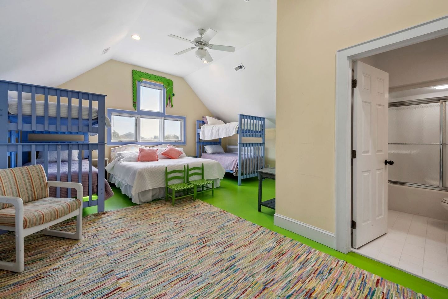 Stunning Beach House Settled Between Trees in Georgetown, South Carolina