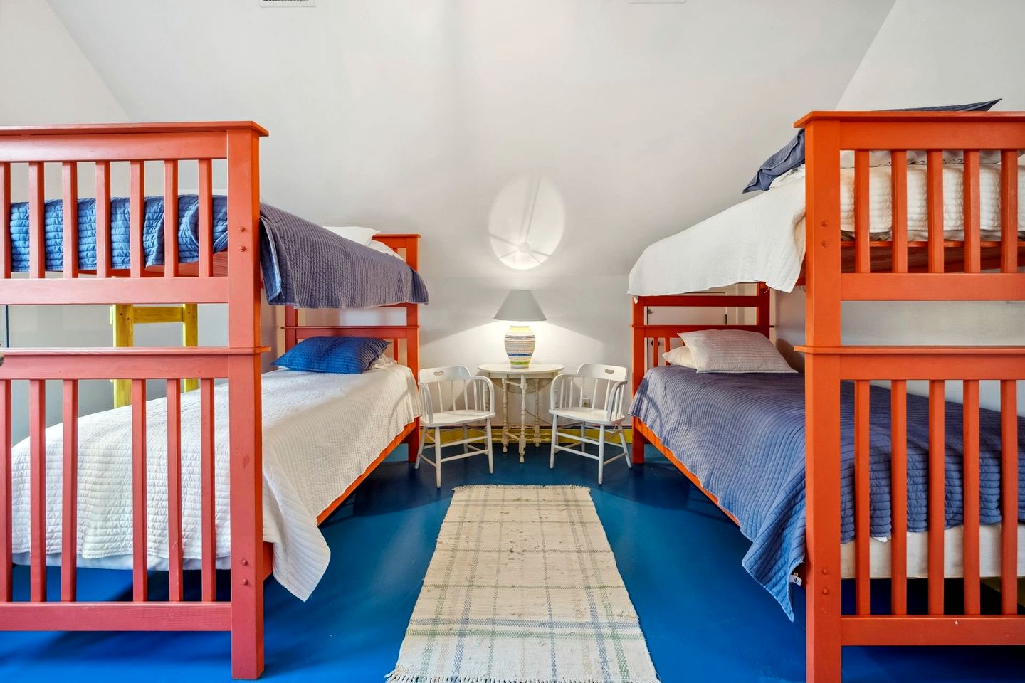 Stunning Beach House Settled Between Trees in Georgetown, South Carolina