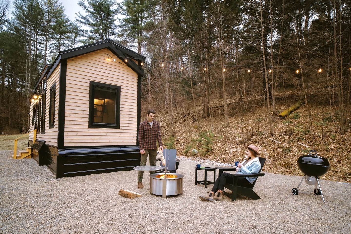 Stunning Cedar Tiny House with Sauna Access for a Romantic Getaway in Chester, Vermont