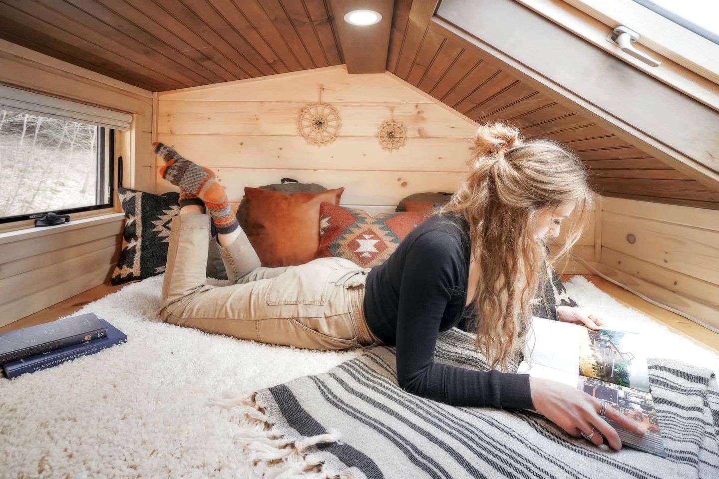 Stunning Cedar Tiny House with Sauna Access for a Romantic Getaway in Chester, Vermont