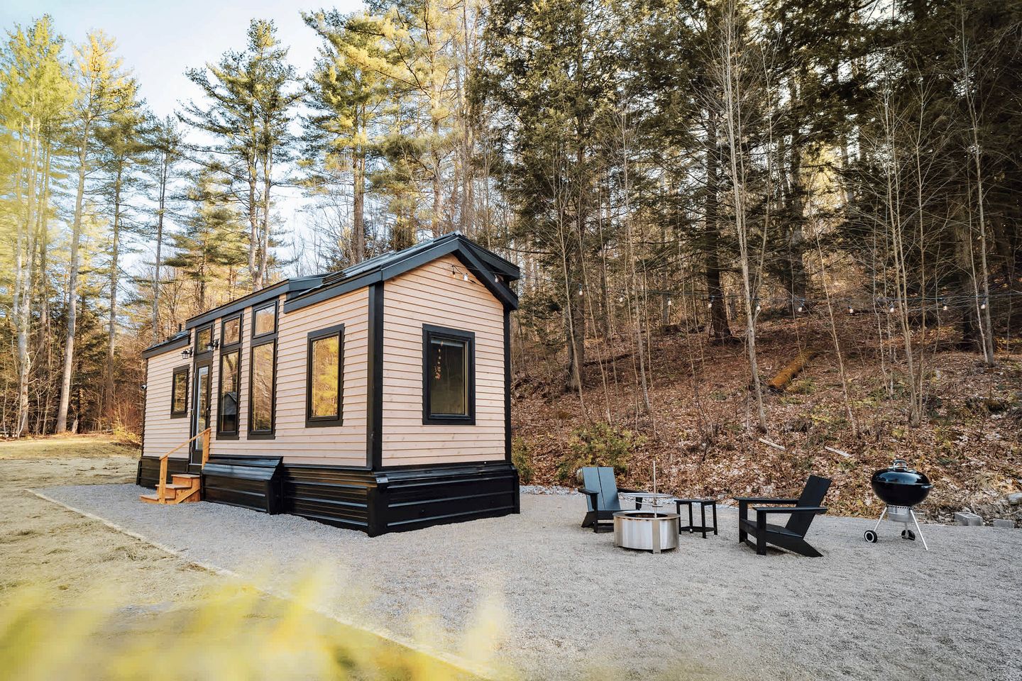 Stunning Cedar Tiny House with Sauna Access for a Romantic Getaway in Chester, Vermont