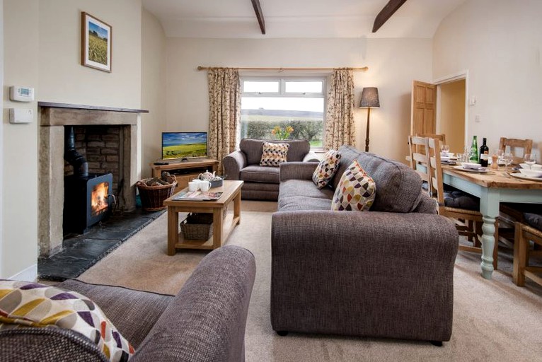 Pet Friendly Cottage Rental Near Alnwick Castle In Northumberland England