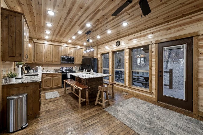 Cabins (United States of America, Broken Bow, Oklahoma)