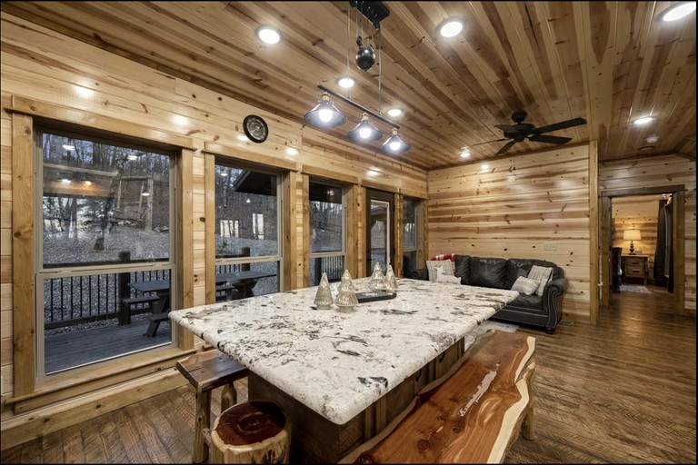 Cabins (United States of America, Broken Bow, Oklahoma)