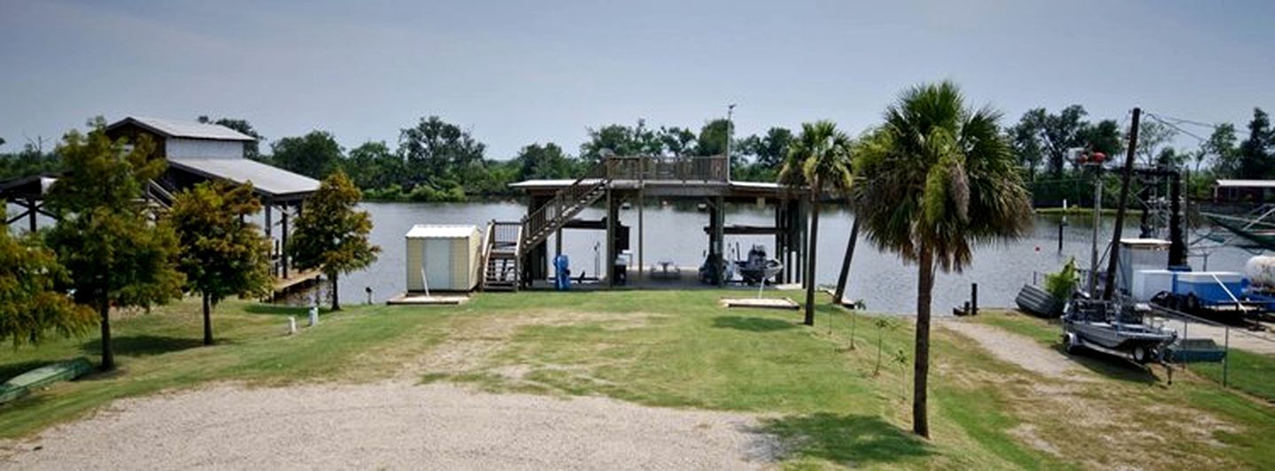 Riverside Vacation Rental Perfect for Families near the Mississippi River, Louisiana