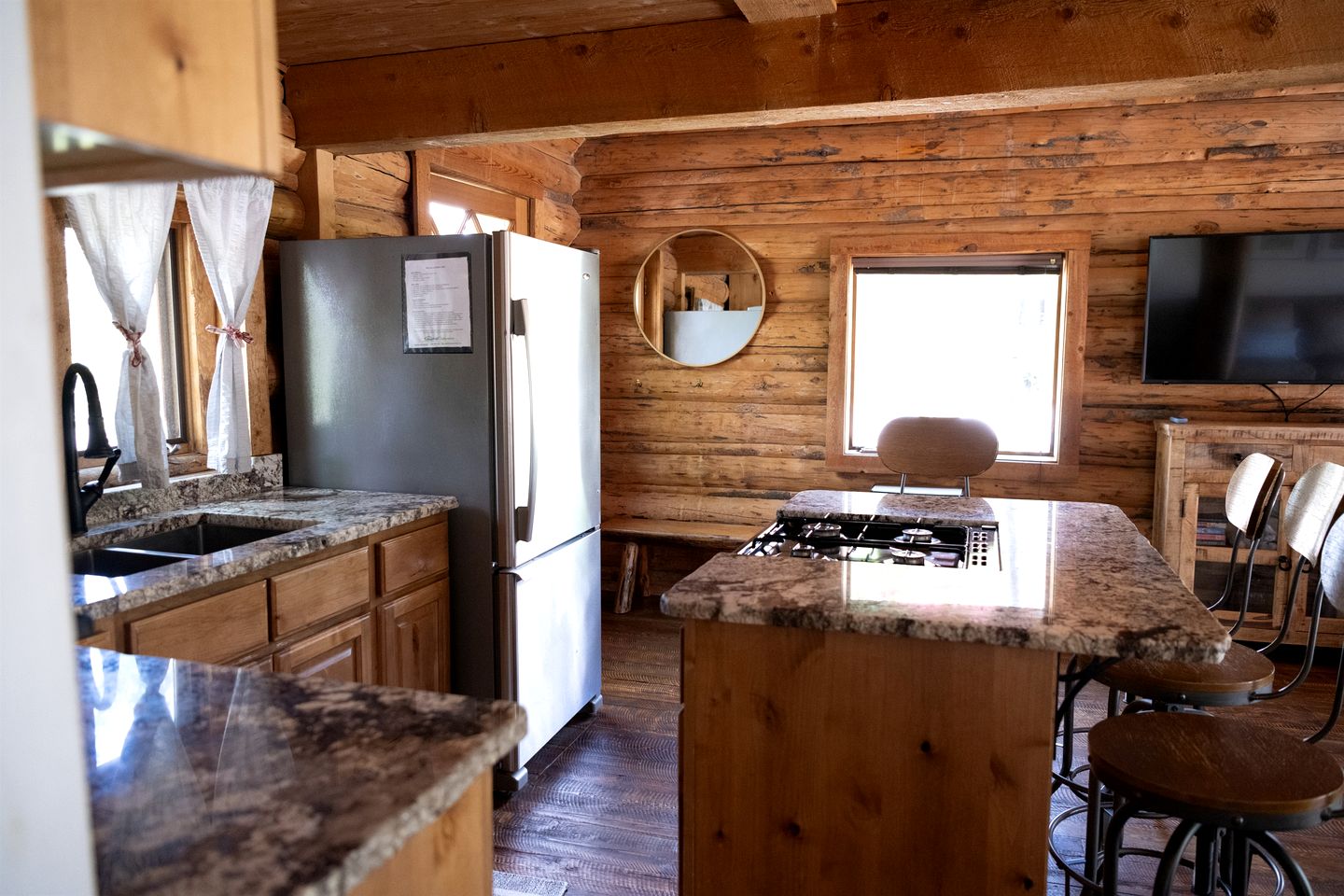 Cozy Mountain Cabin Retreat with Hot Tub, Trails, and Year-Round Outdoor Adventure in Alta, Wyoming