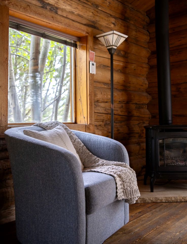 Cozy Mountain Cabin Retreat with Hot Tub, Trails, and Year-Round Outdoor Adventure in Alta, Wyoming