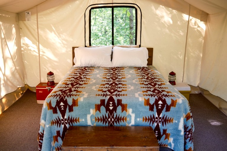 Tented Cabins (United States of America, East Troy, Wisconsin)