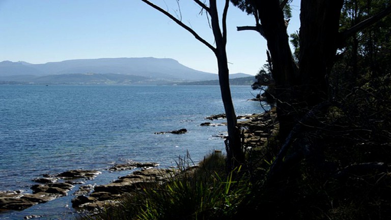 Cabins (Bruny Island, Tasmania, Australia)