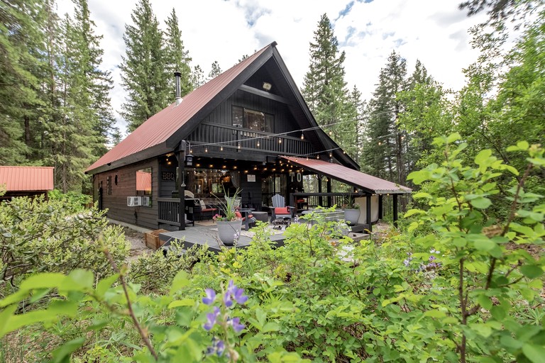 Cabins (United States of America, Leavenworth, Washington)