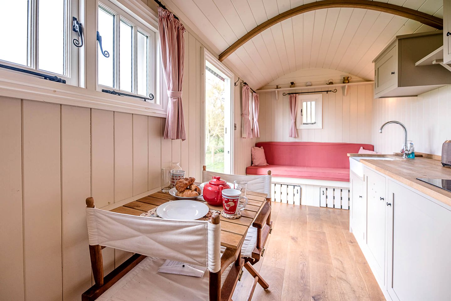 Shepherd's Hut for a Nature Escape in Boundary Farm, Framlingham