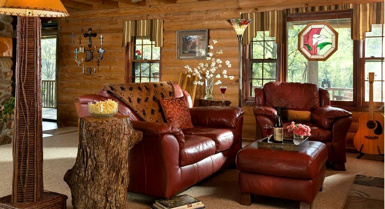 Nature Lodges (Bismarck, Arkansas, United States)