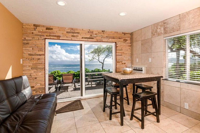 Tiki Moon Villas, Beach Houses 28055, Laie, United States of America