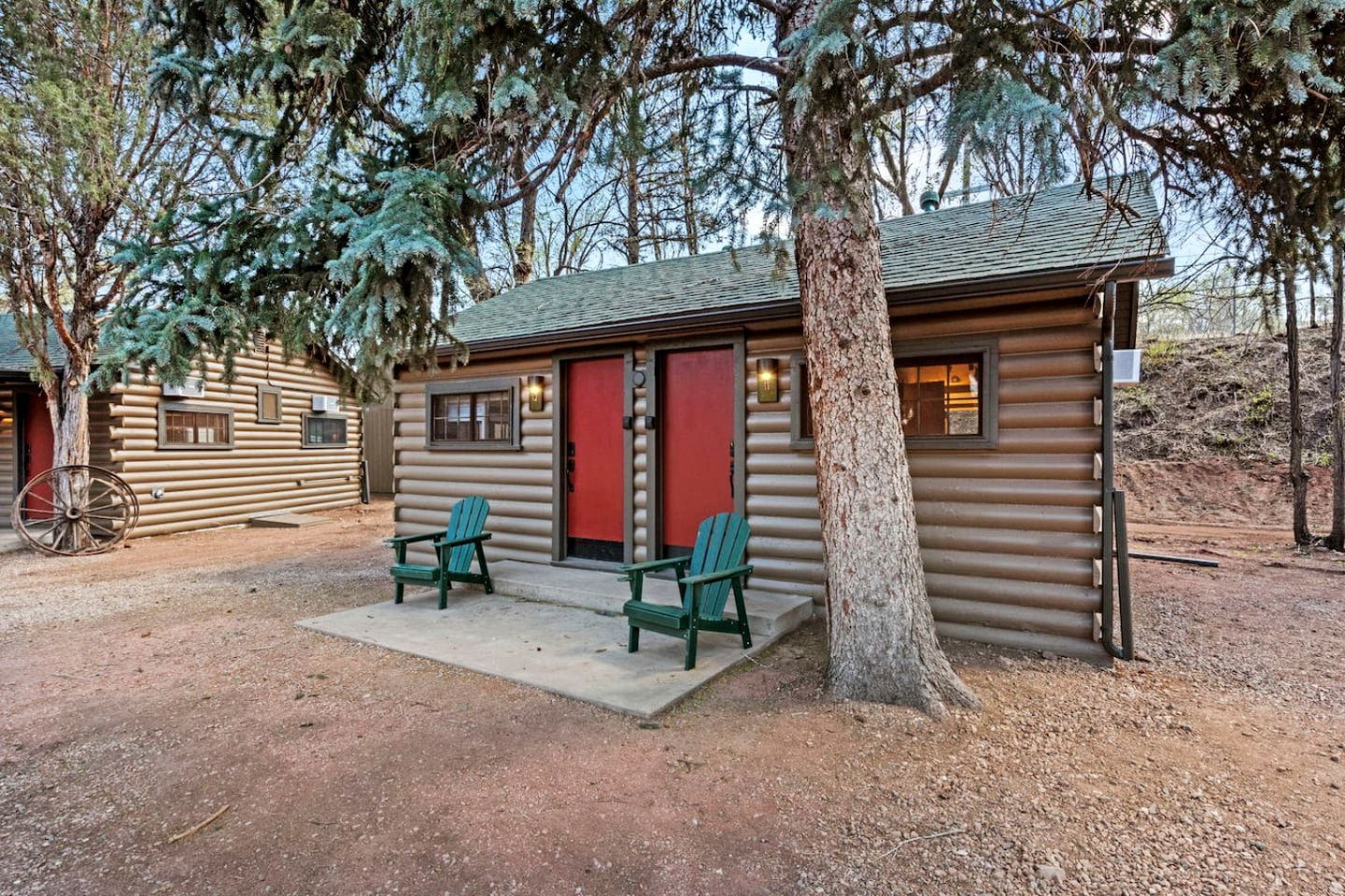 Peaceful Woodland Cabins with Modern Mountain-Inspired Amenities near Garden of the Gods in Colorado Springs, Colorado