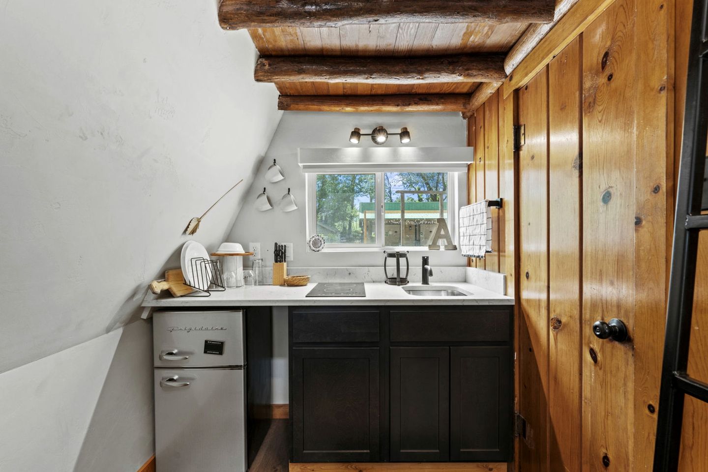 Peaceful A-Frame Cabin Retreat with Historic Charm near Garden of the Gods in Colorado Springs, CO