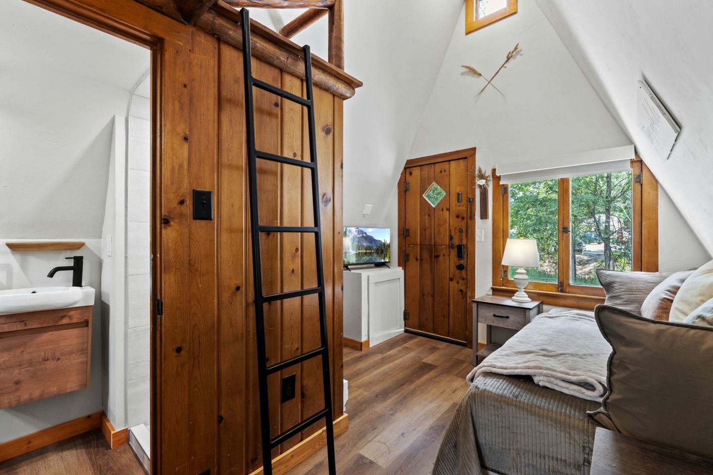 Peaceful A-Frame Cabin Retreat with Historic Charm near Garden of the Gods in Colorado Springs, CO