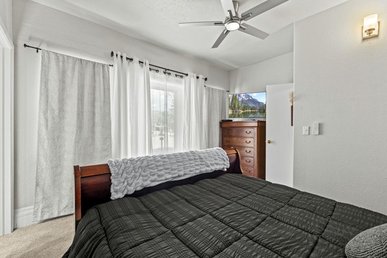 Cabins (United States of America, Colorado Springs, Colorado)