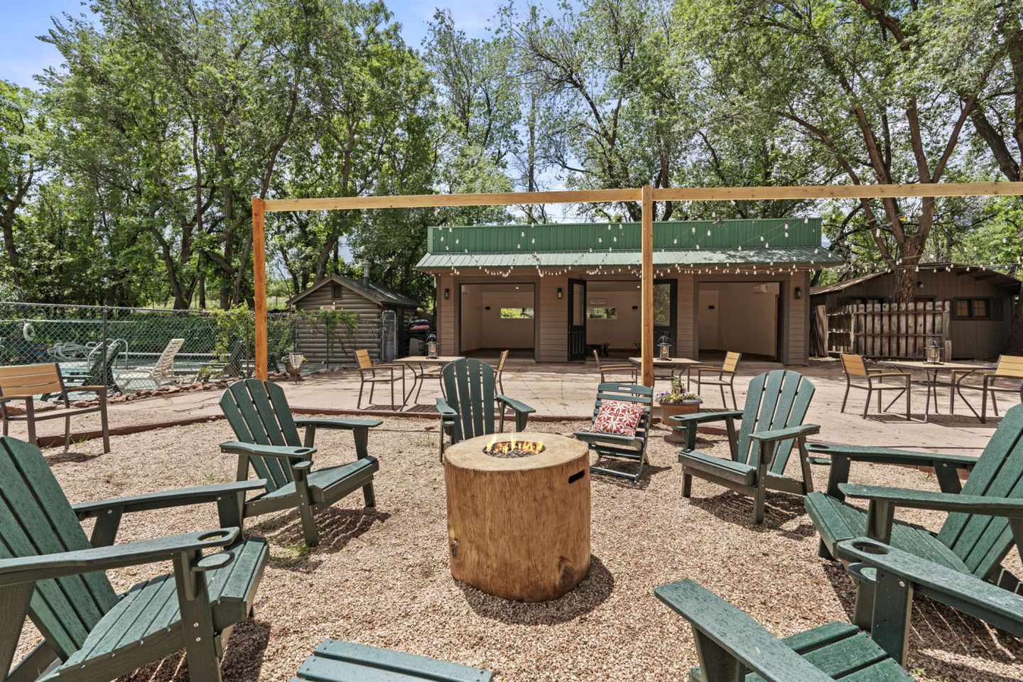 Peaceful Rustic Cabins with Pet-Friendly Amenities Near Garden of the Gods, Colorado Springs, CO