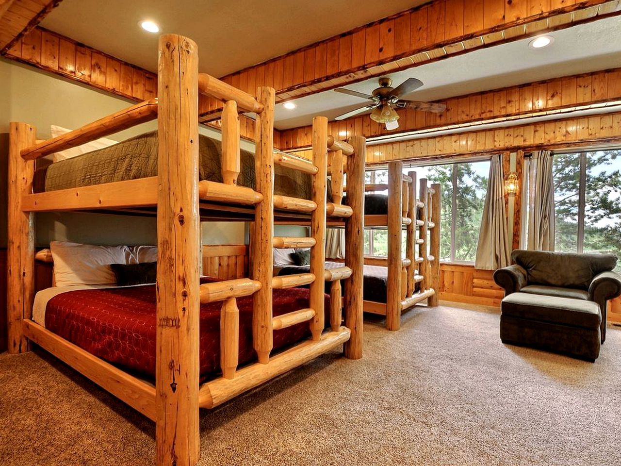 Unique Lodge Accommodation near Heber City, Utah