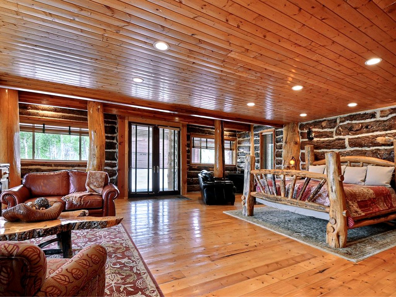 Unique Lodge Accommodation near Heber City, Utah