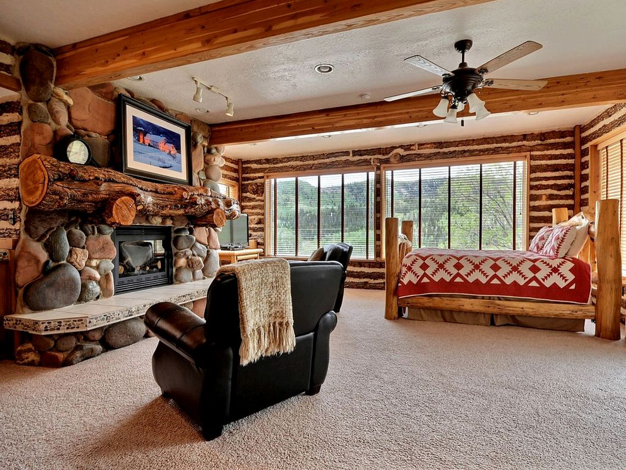 Unique Lodge Accommodation near Heber City, Utah