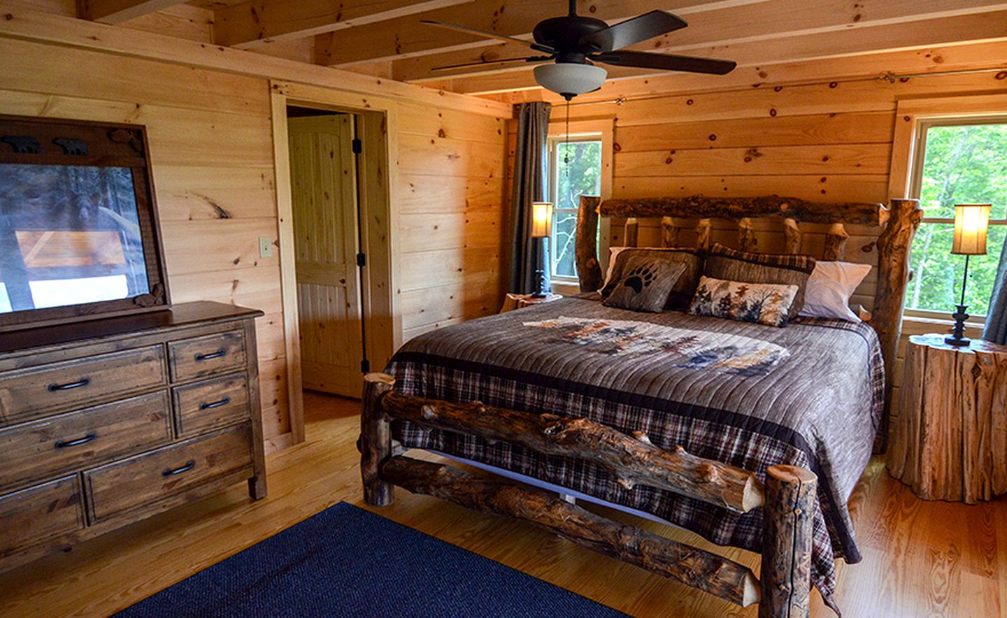 Serenity Awaits: Secluded Cabin Rental in Black Mountain, North Carolina