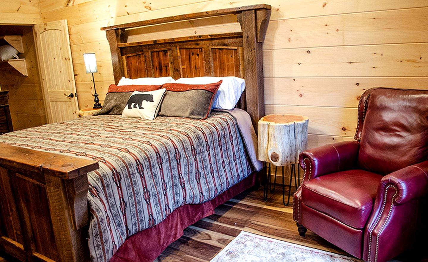 Serenity Awaits: Secluded Cabin Rental in Black Mountain, North Carolina