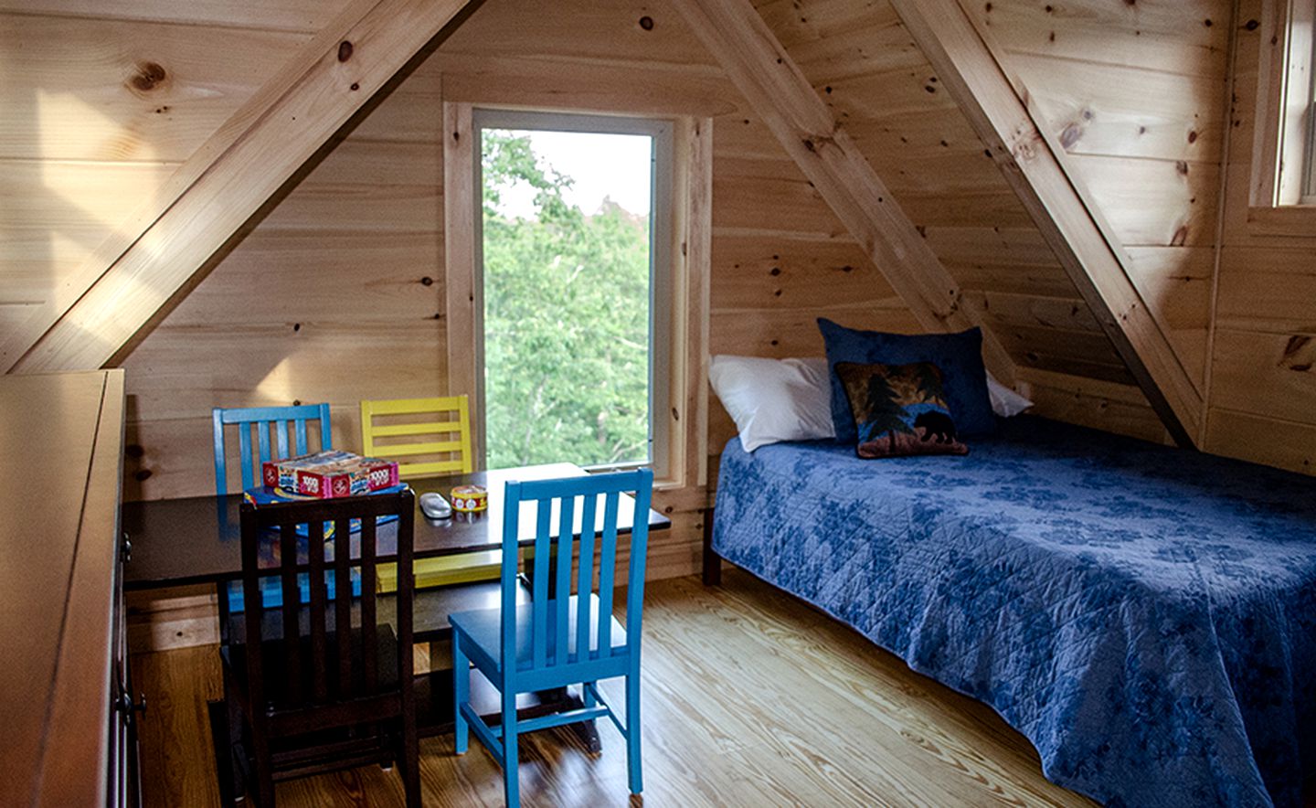 Serenity Awaits: Secluded Cabin Rental in Black Mountain, North Carolina