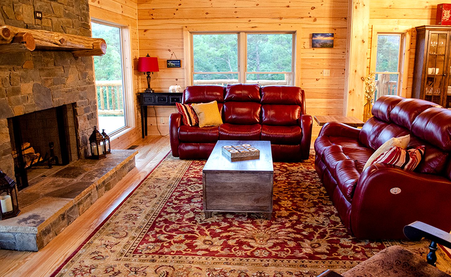 Serenity Awaits: Secluded Cabin Rental in Black Mountain, North Carolina