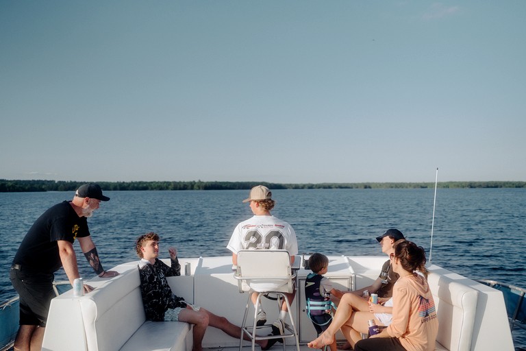 The Turtle Houseboat @ Timber Bay (35' HB07) | Vacation Rentals (Babbitt, Minnesota, United States of America)