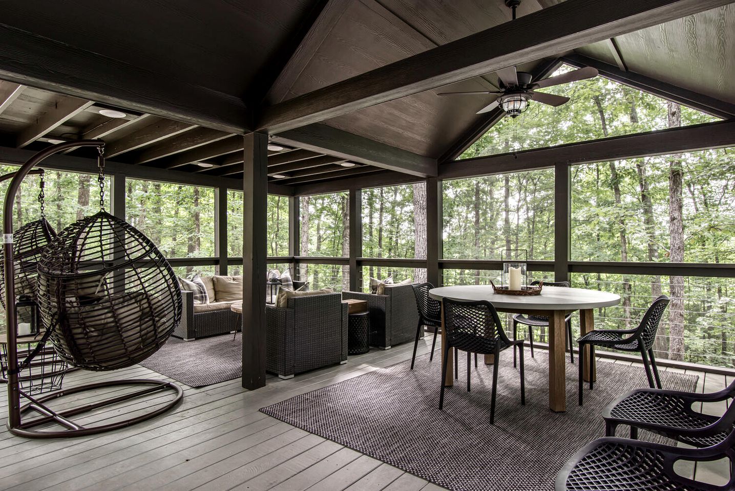 Embrace Nature in this Amazing Cottage in Tracy City, Tennessee