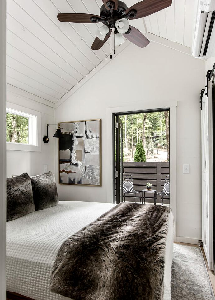 Embrace Nature in this Amazing Cottage in Tracy City, Tennessee