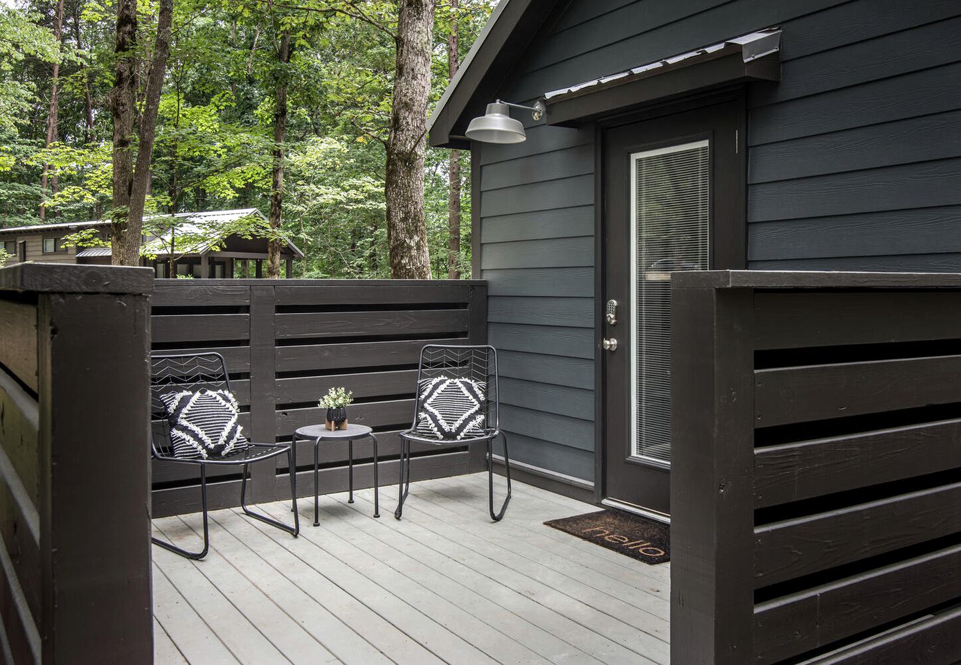 Embrace Nature in this Amazing Cottage in Tracy City, Tennessee