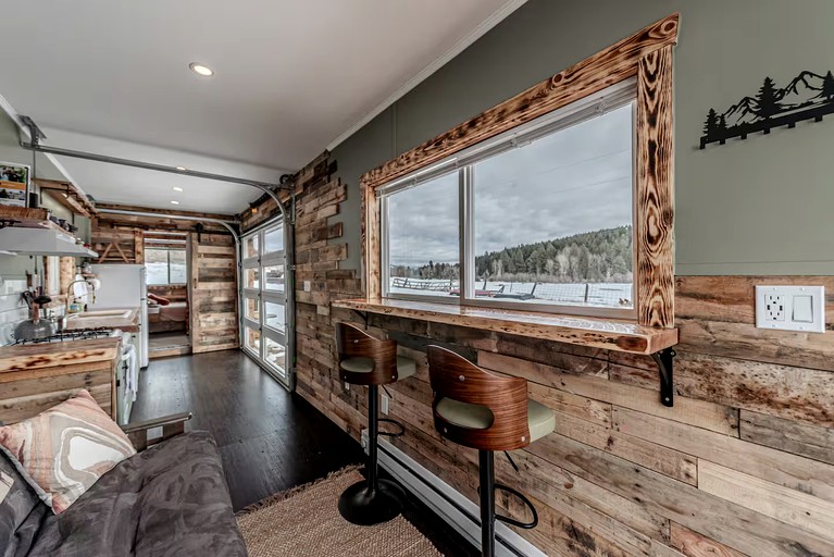 Containers (United States of America, Ovando, Montana)