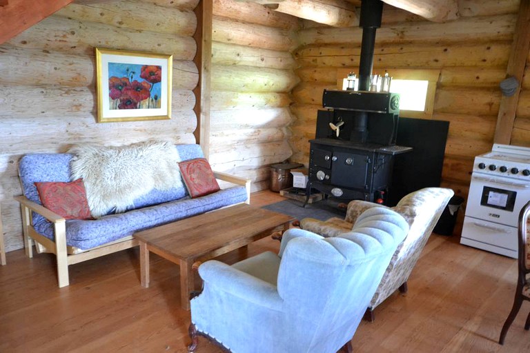 Cabins (Salmon Arm, British Columbia, Canada)