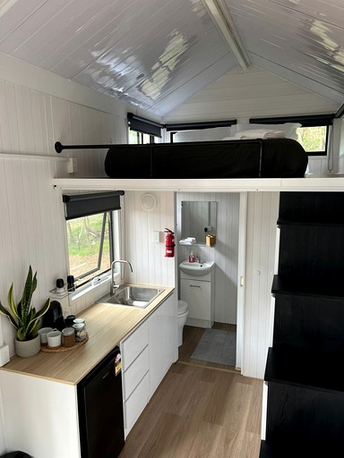Tiny Houses (Australia, Eagleton, New South Wales)