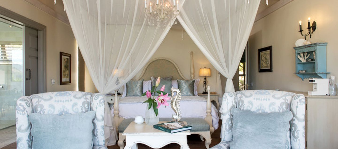 Breathtakingly Romantic Suite Rental with Oceanfront Views in Cape Town, South Africa