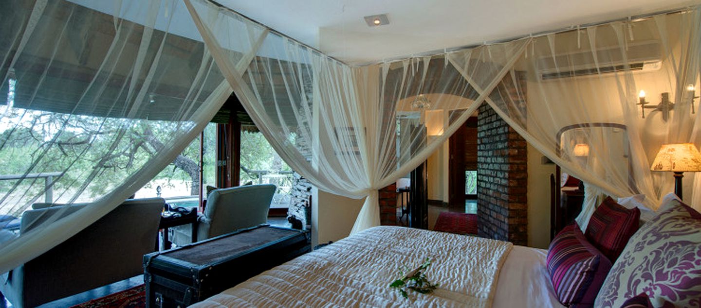 All-Inclusive Romantic Honeymoon on Manyeleti Game Reserve in South Africa