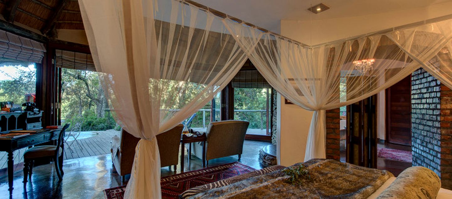 Beautiful Suite Rental with Bathtub on Manyeleti Game Reserve, South Africa