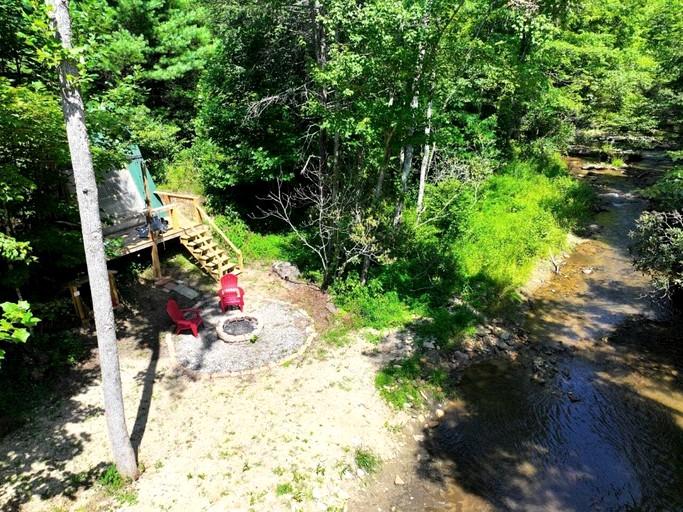 Vacation Rentals (United States of America, Purlear, North Carolina)