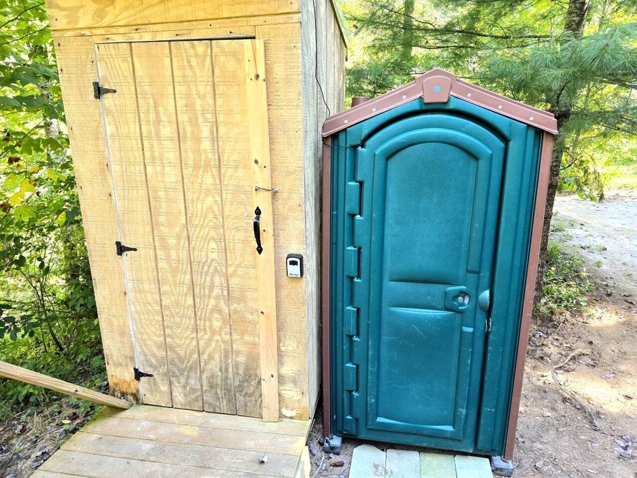Cool A-Frame on Creek in Purlear, North Carolina