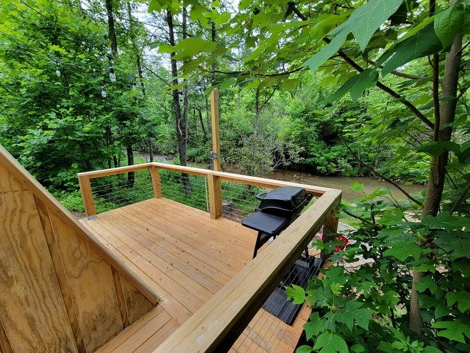 Vacation Rentals (United States of America, Purlear, North Carolina)