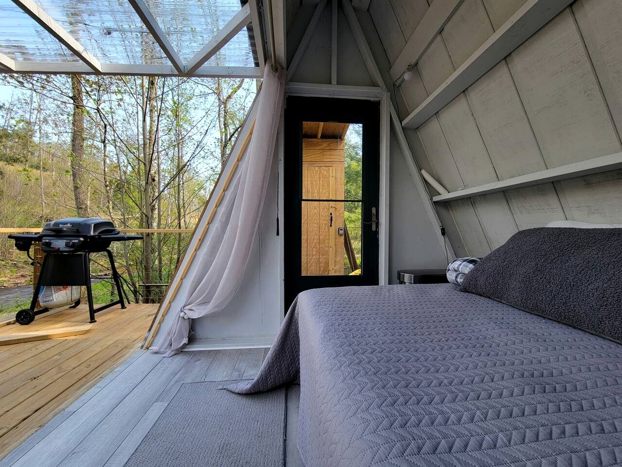 Cool A-Frame on Creek in Purlear, North Carolina