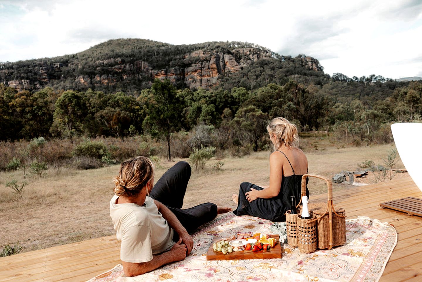 Incredible Tiny House with Outside Bathtub and Fire Pit in Rylstone, New South Wales