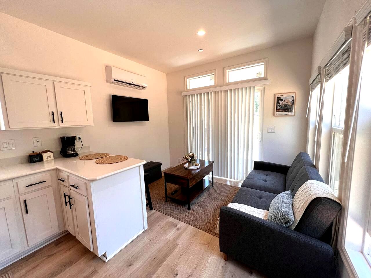 Bright Modern Tiny Retreat with Yoga Dome Near Yosemite, Groveland, California