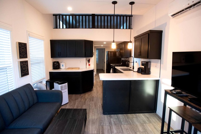 Tiny Houses (United States of America, Groveland, California)