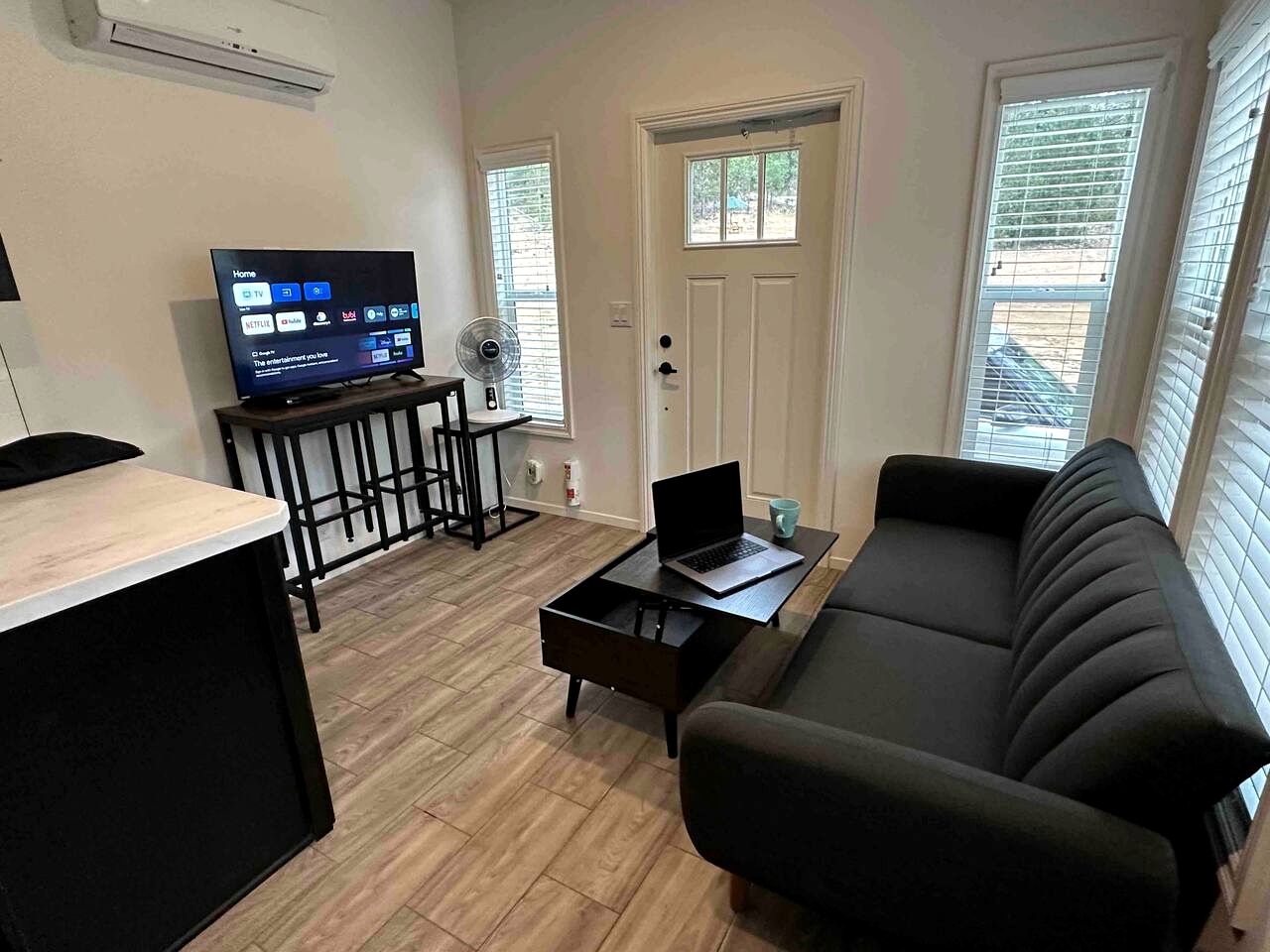 Charming Bright Tiny Home with Stargazing & Yoga Dome Near Yosemite, Groveland, California